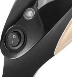 Swiss Pro+ Kledingstomer - Handstomer Kleding - Stoomreiniger Stoomapparaat Kleding - Garment Steamer Kleding Stomer - Zwart Goud 14 Swiss Pro+ Kledingstomer - Handstomer Kleding - Stoomreiniger Stoomapparaat Kleding - Garment Steamer Kleding Stomer - Zwart Goud -Huishoudelijke Benodigdheden 1129x1200 4