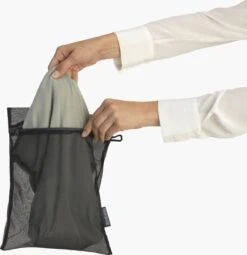 Brabantia Waszakjes In 2 Maten - Set Van 3 - Black 9 Brabantia Waszakjes In 2 Maten - Set Van 3 - Black -Huishoudelijke Benodigdheden 1161x1200