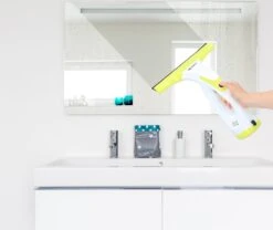 Alpina Elektrische Ramenwasser - Ruitenreiniger 635GR - Oplaadbare Raamtrekker - 3,7V Lithiumbatterij - Batterijduur 30 Minuten - 70ML Waterreservoir - Wit/Geel -Huishoudelijke Benodigdheden 1200x1010 1