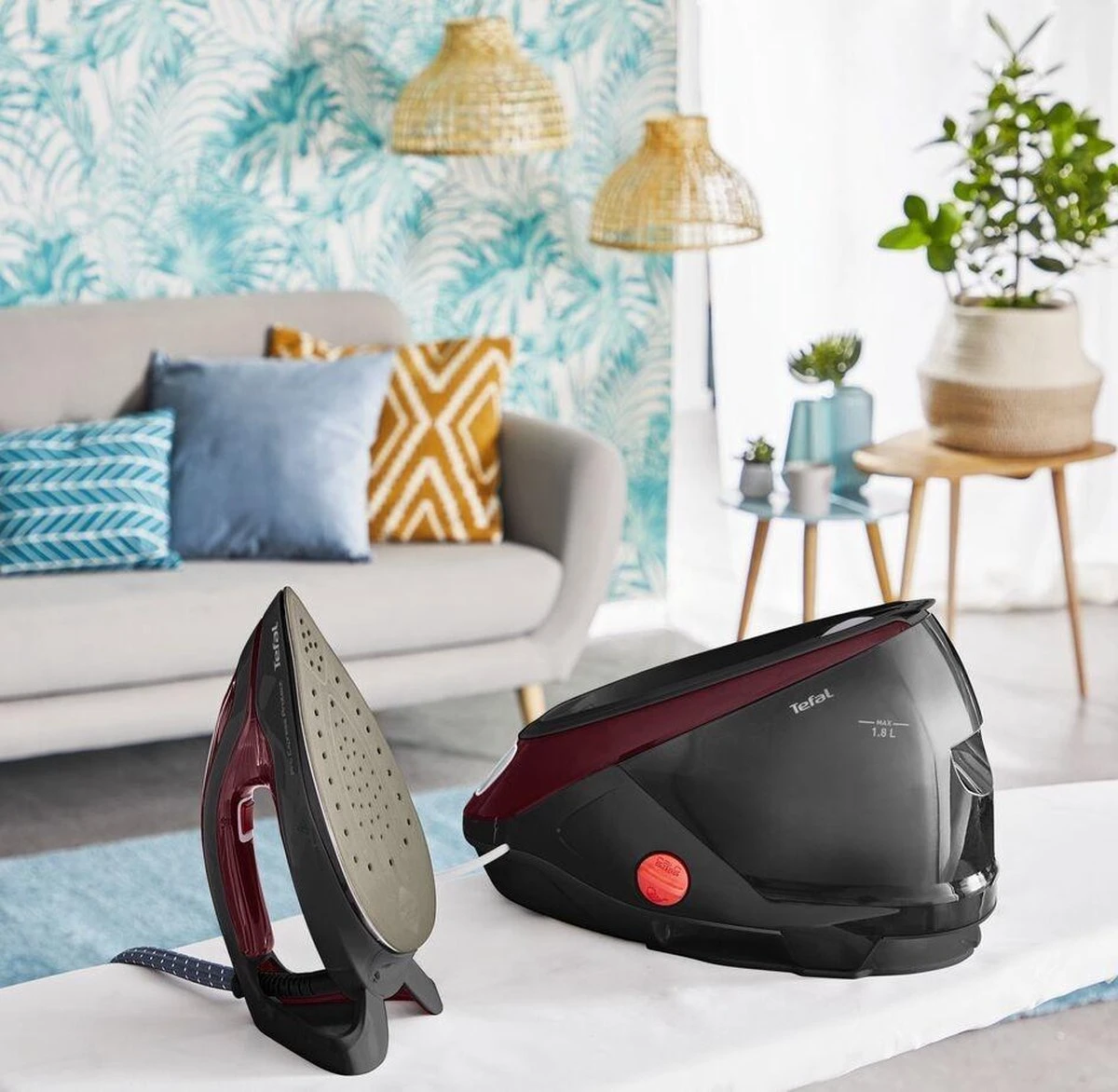 Tefal GV9230 Pro Express Protect Stoomgenerator Rood/Zwart 3 Tefal GV9230 Pro Express Protect Stoomgenerator Rood/Zwart - Afbeelding 3