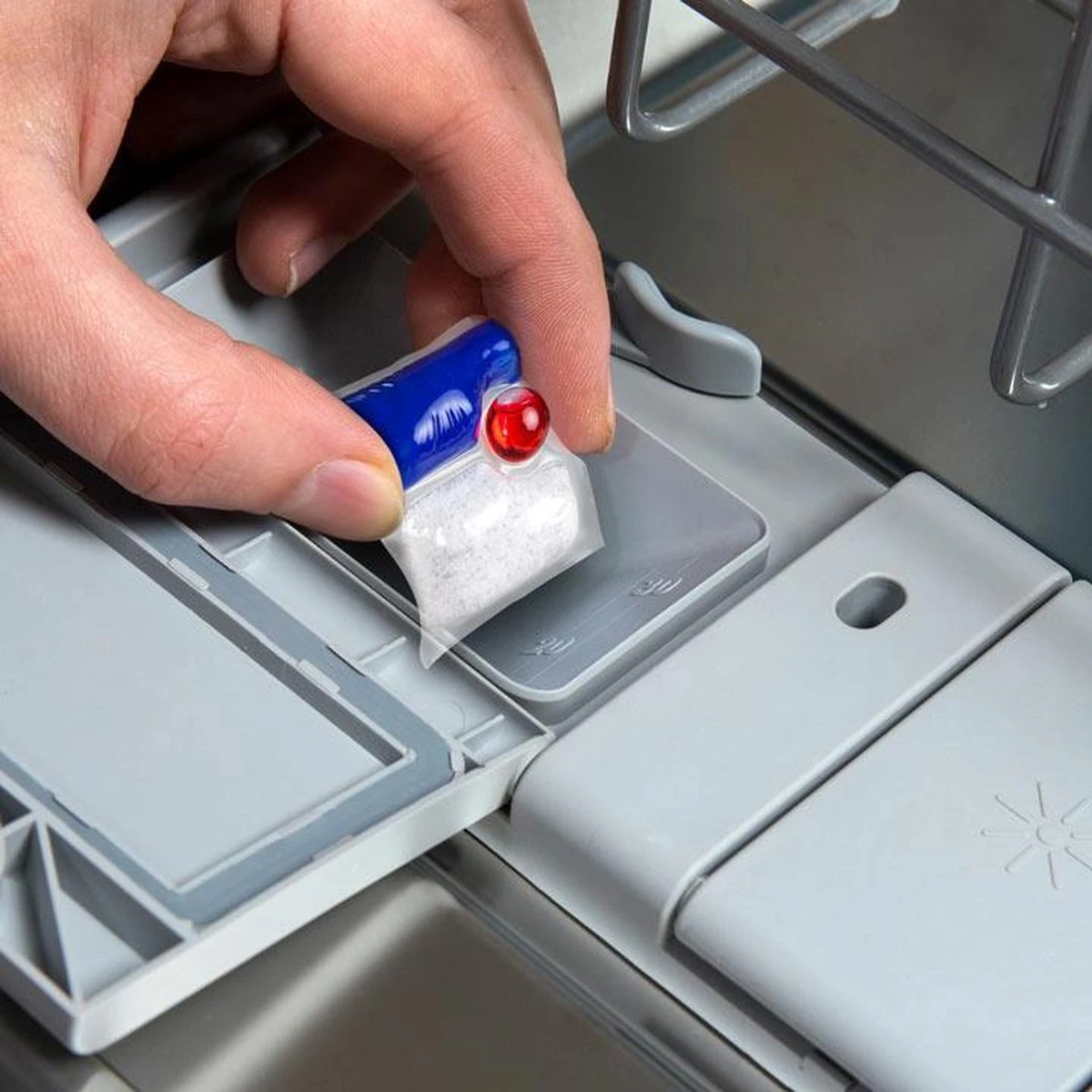 Finish Quantum Ultimate Active Blue Regular Vaatwastabletten - 60 Tabs 9 Finish Quantum Ultimate Active Blue Regular Vaatwastabletten - 60 Tabs - Afbeelding 9