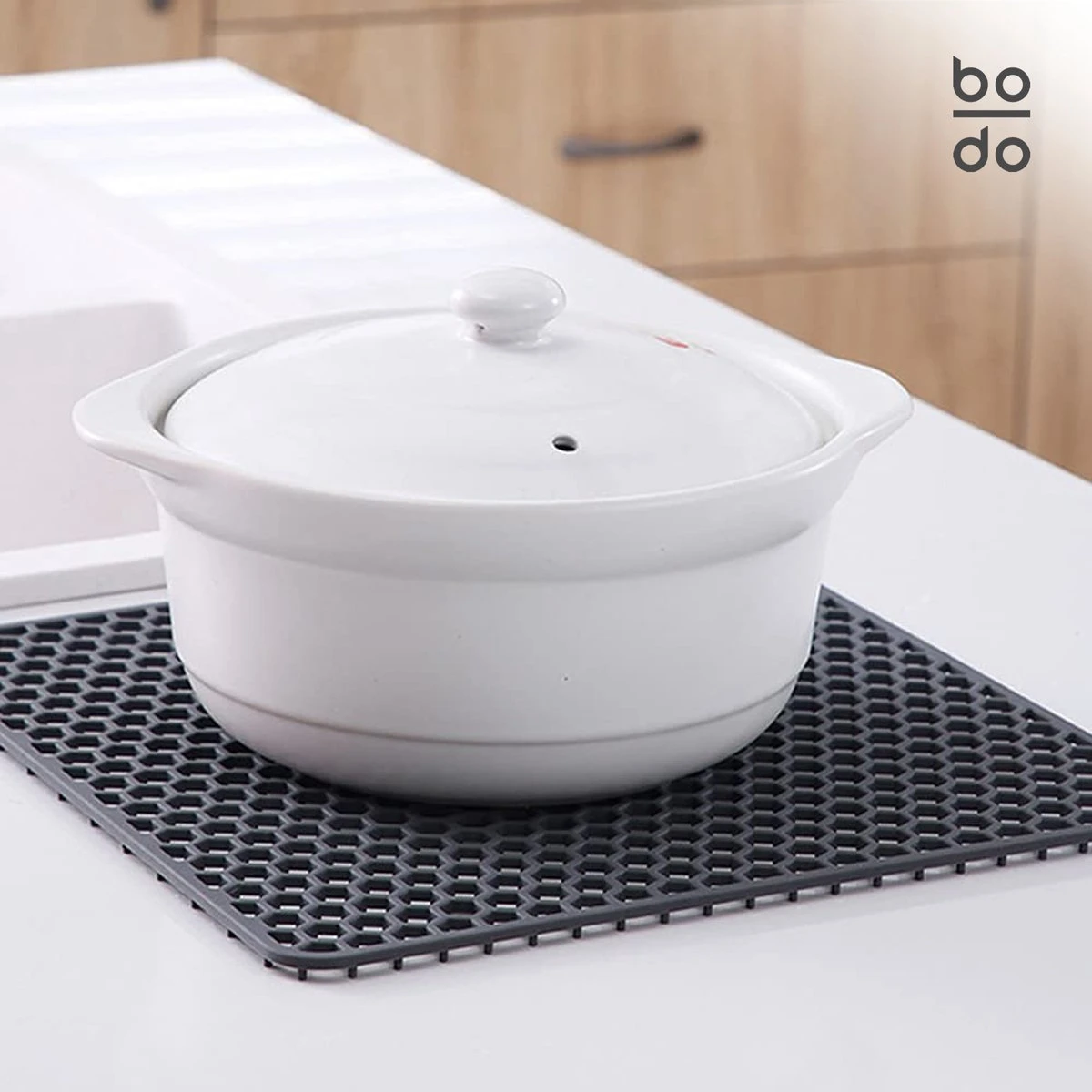 BODO Gootsteenmat Siliconen Donker Grijs - 30.5 X 30.5 Cm - Keuken Accessoires - Gootsteen Beschermer - Onderzetters Siliconen - Anti Kras - Gootsteen Accessoires 7 BODO Gootsteenmat Siliconen Donker Grijs - 30.5 X 30.5 Cm - Keuken Accessoires - Gootsteen Beschermer - Onderzetters Siliconen - Anti Kras - Gootsteen Accessoires - Afbeelding 7