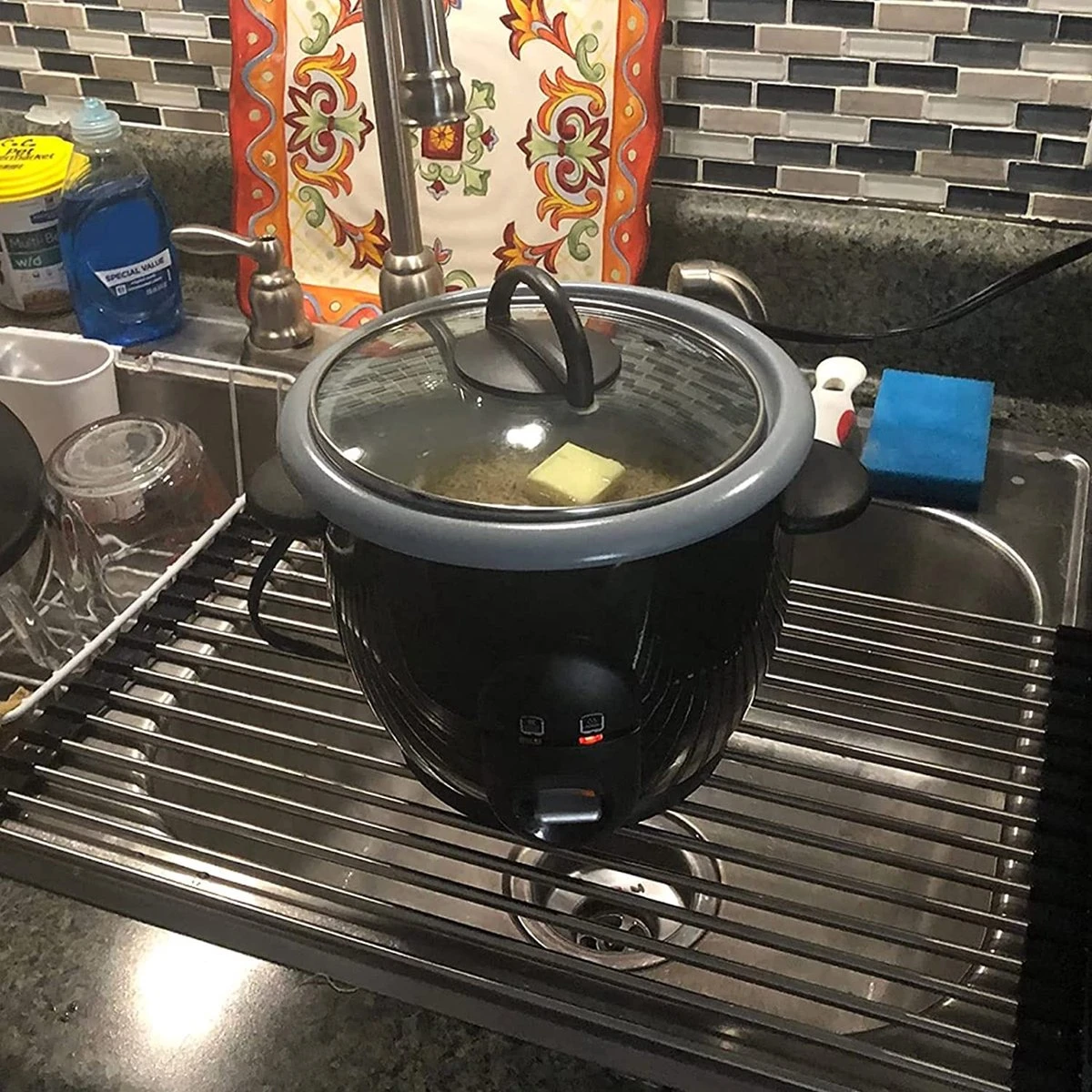 IBright Oprolbare Afdruiprek - Pannen Rooster Hittebestendig - Afdruiprooster - Pannenonderzetter - RVS Zwart 5 IBright Oprolbare Afdruiprek - Pannen Rooster Hittebestendig - Afdruiprooster - Pannenonderzetter - RVS Zwart - Afbeelding 5