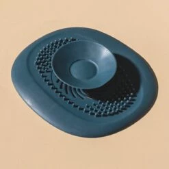 Heuts Goods - Gootsteenzeef - Gootsteenstop - Afvoerzeef - Afvoerstop - Spoelbal - Bad - Douchebak - Keuken - Wasbak - Badkuip - Siliconen - Donkerblauw -Huishoudelijke Benodigdheden 1200x1200 1176