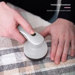 Fineza Pluizenverwijderaar – Electrisch – Ontpluizer – Ontpiller – Draadloos – Wit 11 Fineza Pluizenverwijderaar – Electrisch – Ontpluizer – Ontpiller – Draadloos – Wit -Huishoudelijke Benodigdheden 1200x1200 1648