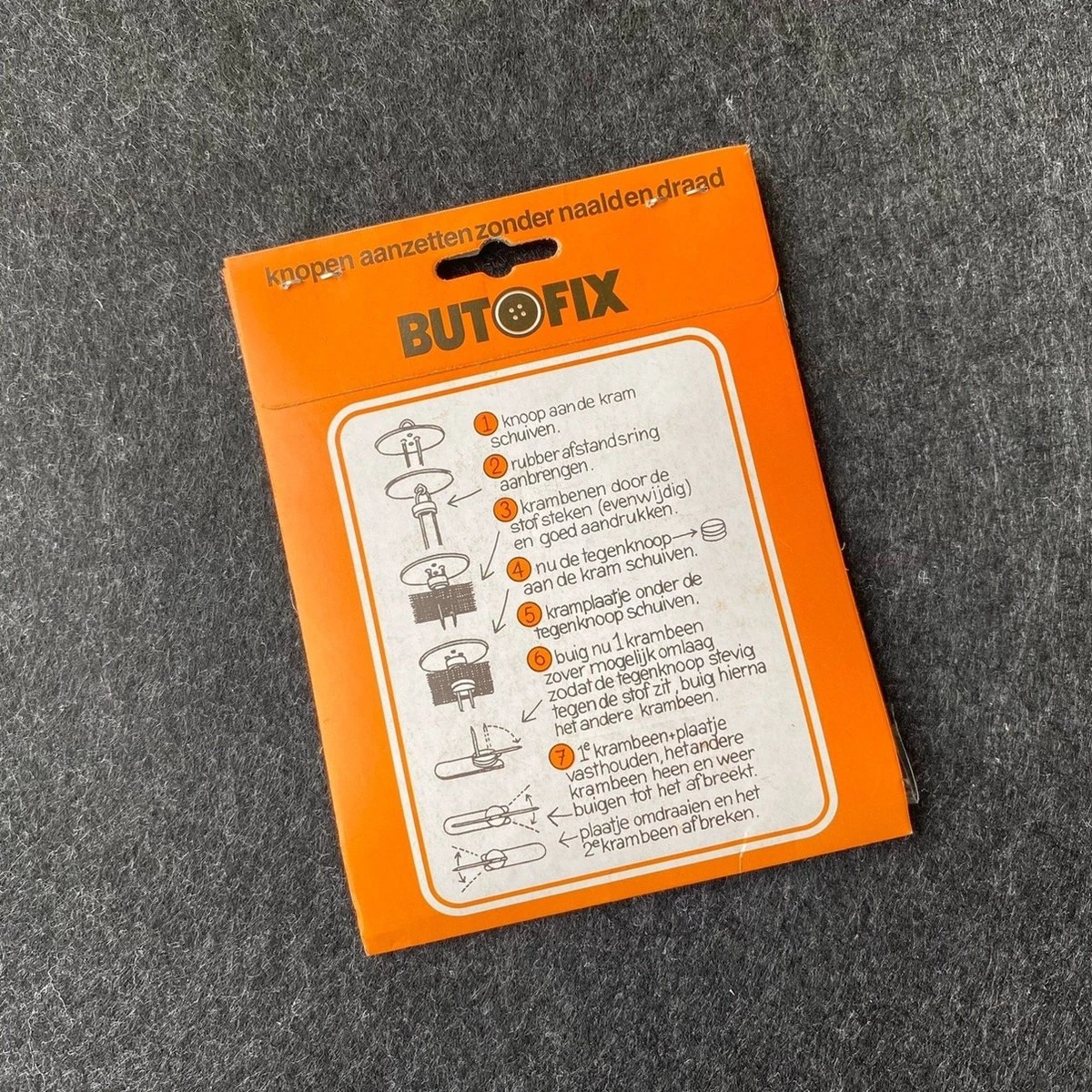 ButoFix - 10 Stuks - Met Deze Set Kunt U Knopen Aanzetten Zonder Naald En Draad 2 ButoFix - 10 Stuks - Met Deze Set Kunt U Knopen Aanzetten Zonder Naald En Draad - Afbeelding 2