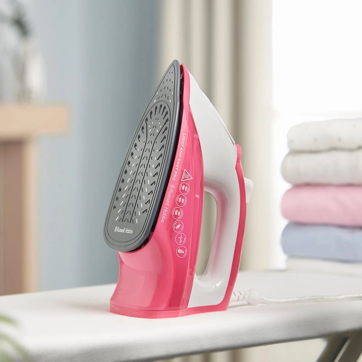 Russell Hobbs Light & Easy Pro Strijkijzer / Stoomstrijkijzer 26461-56 - Roze 8 Russell Hobbs Light & Easy Pro Strijkijzer / Stoomstrijkijzer 26461-56 - Roze - Afbeelding 8