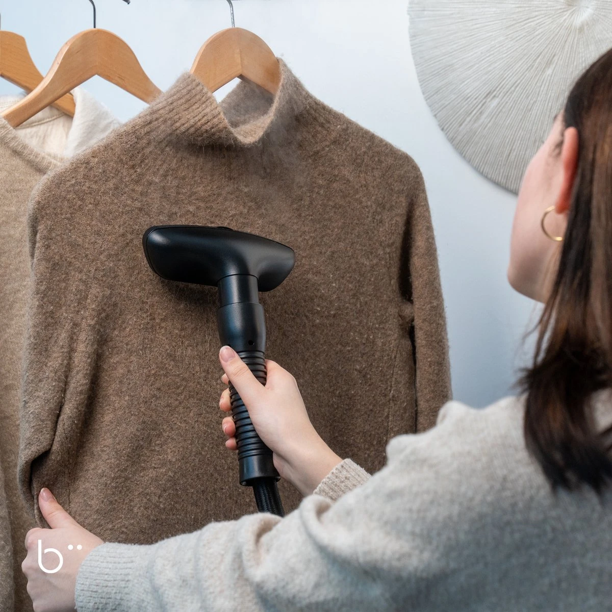 Biione - Kledingstomer - 2000W - Mat Zwart - Stomer Kleding - Steamer 6 Biione - Kledingstomer - 2000W - Mat Zwart - Stomer Kleding - Steamer - Afbeelding 6