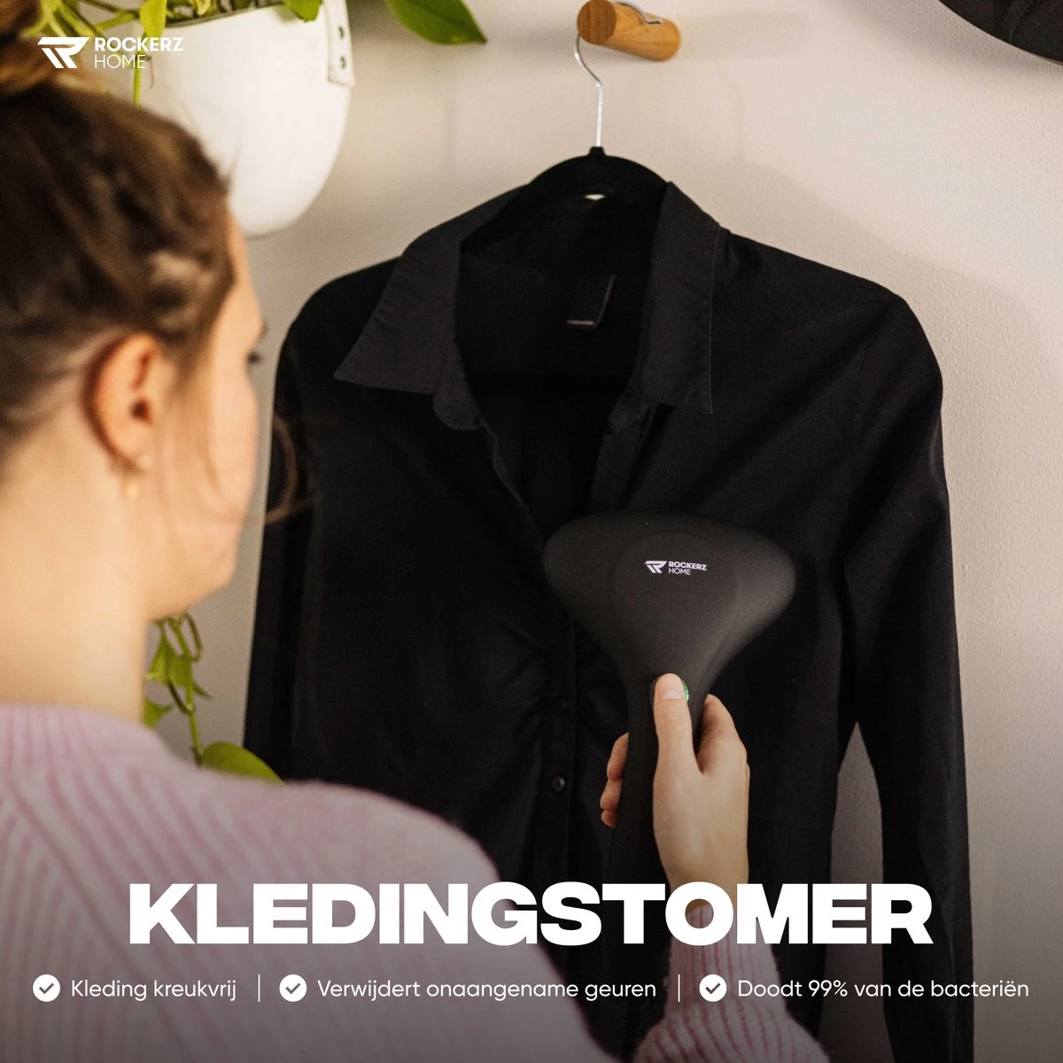 Kledingstomer - Handstomer - Stoomreiniger - Stomer - Luxe Uitvoering - Krachtig En Stijlvol - Inclusief Maatbeker - Snel Opgewarmd (25 Sec) - Geschenkverpakking- 1500W - Merk: Rockerz Home - Kleur: Zwart 9 Kledingstomer - Handstomer - Stoomreiniger - Stomer - Luxe Uitvoering - Krachtig En Stijlvol - Inclusief Maatbeker - Snel Opgewarmd (25 Sec) - Geschenkverpakking- 1500W - Merk: Rockerz Home - Kleur: Zwart - Afbeelding 9