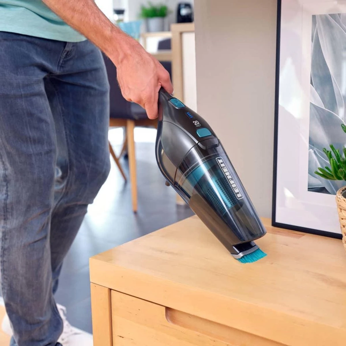 Leifheit Rotaro Powervac 2in1 Steelstofzuiger Met Kruimelzuiger 20V 12 Leifheit Rotaro Powervac 2in1 Steelstofzuiger Met Kruimelzuiger 20V - Afbeelding 12