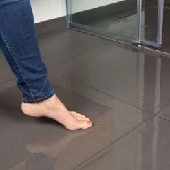 Secucare Anti Slip Spray 100ml - Antislip Voor Tegelvloeren -Huishoudelijke Benodigdheden 1200x1200 2394