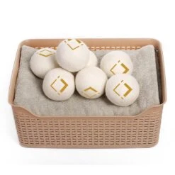 LuxerLiving Wasbol Set Van 6 - Droogt Tot 30% Sneller - Wasverzachter - Droger Ballen - Dryer Balls - Ecologisch - 100% Wol 8 LuxerLiving Wasbol Set Van 6 - Droogt Tot 30% Sneller - Wasverzachter - Droger Ballen - Dryer Balls - Ecologisch - 100% Wol -Huishoudelijke Benodigdheden 1200x1200 537