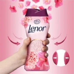 Lenor Pioenroos En Hibiscus Parels - In-Wash Geurbooster - Voordeelverpakking 6 X 15 Wasbeurten 11 Lenor Pioenroos En Hibiscus Parels - In-Wash Geurbooster - Voordeelverpakking 6 X 15 Wasbeurten -Huishoudelijke Benodigdheden 1200x1200 65