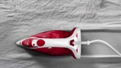 Tefal Easygliss Plus FV5717 - Stoomstrijkijzer -Huishoudelijke Benodigdheden 1200x677 2