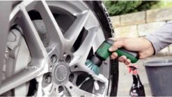 Bosch Universal Brush - Snoerloze Reiningsborstel 17 Bosch Universal Brush - Snoerloze Reiningsborstel -Huishoudelijke Benodigdheden 1200x681 6