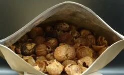 Wasnoten 750gr Met Waszakje - Zeepnoten - Natuurlijk Wassen 15 Wasnoten 750gr Met Waszakje - Zeepnoten - Natuurlijk Wassen -Huishoudelijke Benodigdheden 1200x736