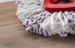 Vileda TURBO 3in1 Mop Met Zwenkkop + Pedaalemmer -Huishoudelijke Benodigdheden 1200x777