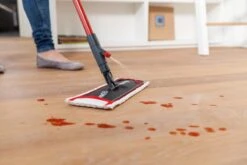 Vileda 1.2.Spray - Vlakke Mop Met Sproeisysteem En Pad In Microvezels 16 Vileda 1.2.Spray - Vlakke Mop Met Sproeisysteem En Pad In Microvezels -Huishoudelijke Benodigdheden 1200x800 16