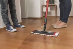 Vileda 1.2.Spray - Vlakke Mop Met Sproeisysteem En Pad In Microvezels 21 Vileda 1.2.Spray - Vlakke Mop Met Sproeisysteem En Pad In Microvezels -Huishoudelijke Benodigdheden 1200x800 17