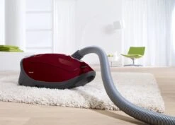 Miele Complete C3 Cat & Dog PowerLine - Stofzuiger Met Zak - Braambesrood -Huishoudelijke Benodigdheden 1200x859 4