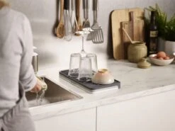 Joseph Joseph - Tier - Afdruipmat - Uitschuifbaar - Grijs -Huishoudelijke Benodigdheden 1200x900 50