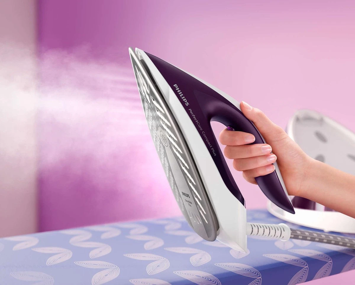 Philips PerfectCare Compact Plus GC7933/30 - Stoomgenerator - Paars 7 Philips PerfectCare Compact Plus GC7933/30 - Stoomgenerator - Paars - Afbeelding 7