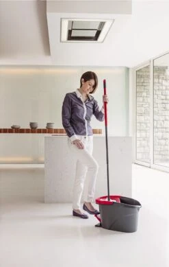 Vileda EasyWring&Clean - Pedaalsysteem -Huishoudelijke Benodigdheden 761x1200 2