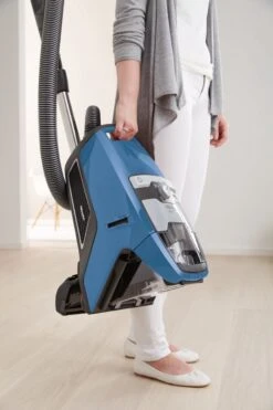 Miele Blizzard CX1 PowerLine - Stofzuiger Zonder Zak - Techblauw 17 Miele Blizzard CX1 PowerLine - Stofzuiger Zonder Zak - Techblauw -Huishoudelijke Benodigdheden 799x1200 20