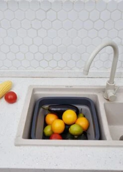 YUGN BLACK Opvouwbare Afwasteil 9 Liter - Afwasbak Teil Wasteil - Afwasbak Vierkant - Afwasteil Opvouwbaar - Ruimtebesparend - Cadeau Tip 15 YUGN BLACK Opvouwbare Afwasteil 9 Liter - Afwasbak Teil Wasteil - Afwasbak Vierkant - Afwasteil Opvouwbaar - Ruimtebesparend - Cadeau Tip -Huishoudelijke Benodigdheden 863x1200