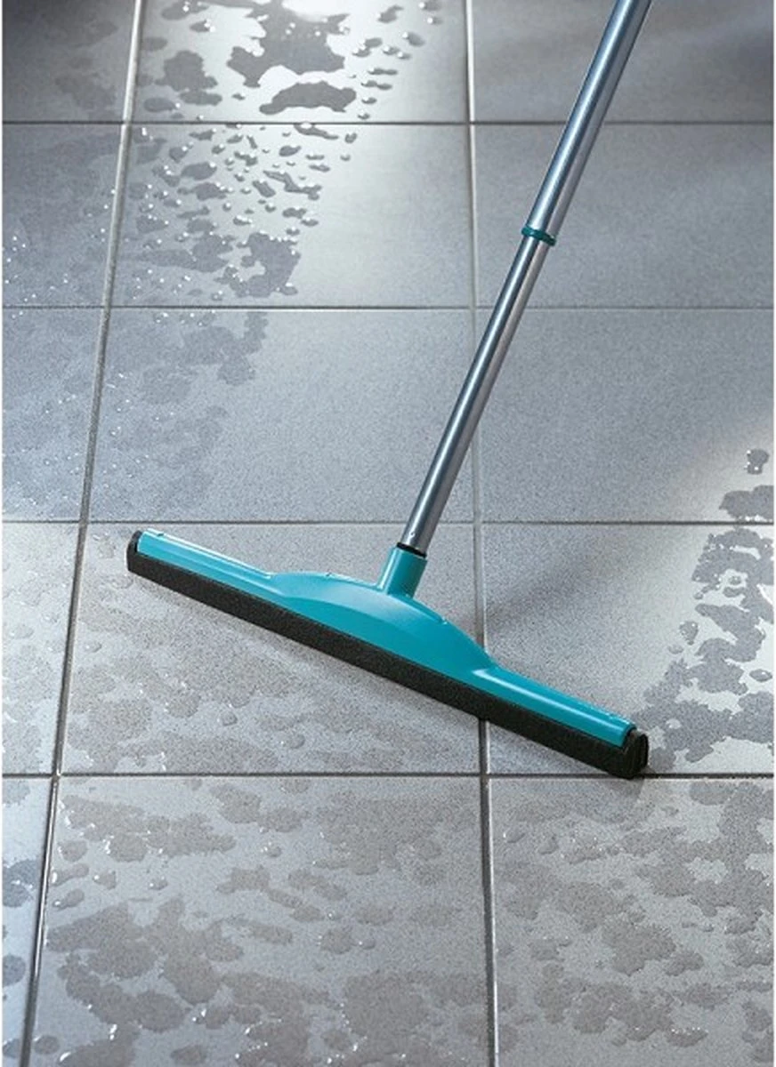 Leifheit Classic Watertrekker - Met Telescoopsteel (85-140 Cm) - 45 Cm Veegbreedte 5 Leifheit Classic Watertrekker - Met Telescoopsteel (85-140 Cm) - 45 Cm Veegbreedte - Afbeelding 5