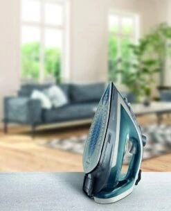 Tefal Ultragliss Plus FV6842 - Stoomstrijkijzer -Huishoudelijke Benodigdheden 975x1200 2
